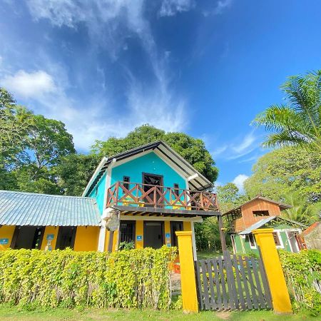 Hostal Portal Del Sol Capurgana Luaran gambar