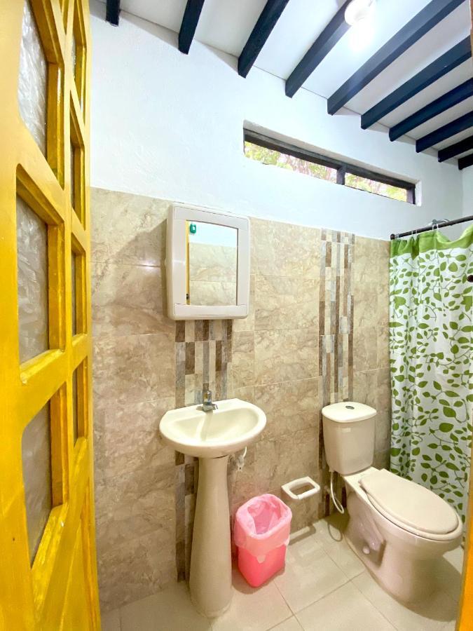 Hostal Portal Del Sol Capurgana Luaran gambar