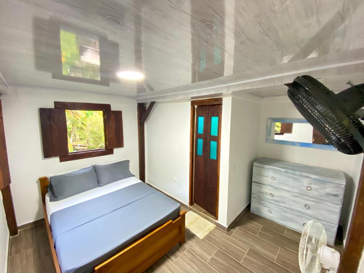 Hostal Portal Del Sol Capurgana Luaran gambar